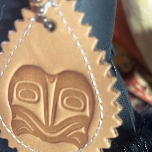 Manitoba Mukluks Woman Black Pacific Winter Boots Shearling  Lined Sz 7 NWOB - Picture 8 of 9